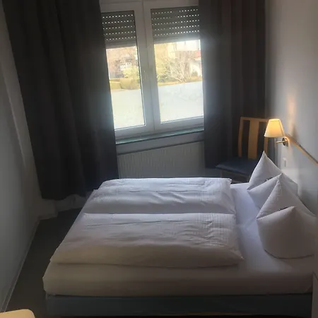 Hotel Loewenguth - Freundliche Gemuetliche Budget