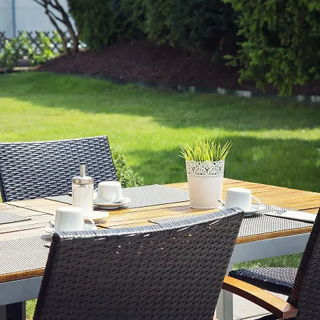 Loewenguth - Freundliche Gemuetliche Budget Hotel 3*